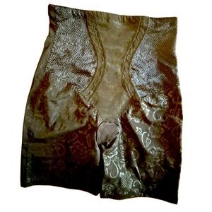 Underwater Size XL Shaper Mid-thigh Black